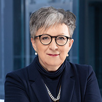 Prof. Lucyna Woźniak